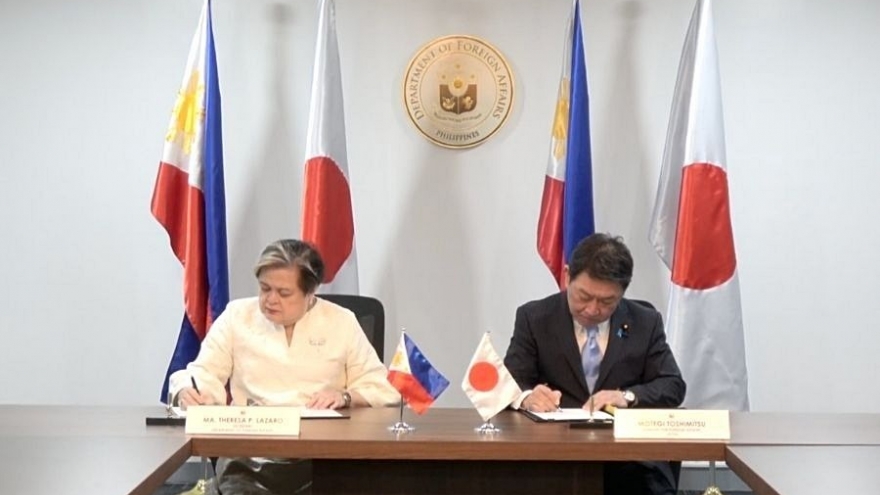 Nhật Bản - Philippines hợp tác quốc phòng, nhấn mạnh tự do hàng hải ở Biển Đông